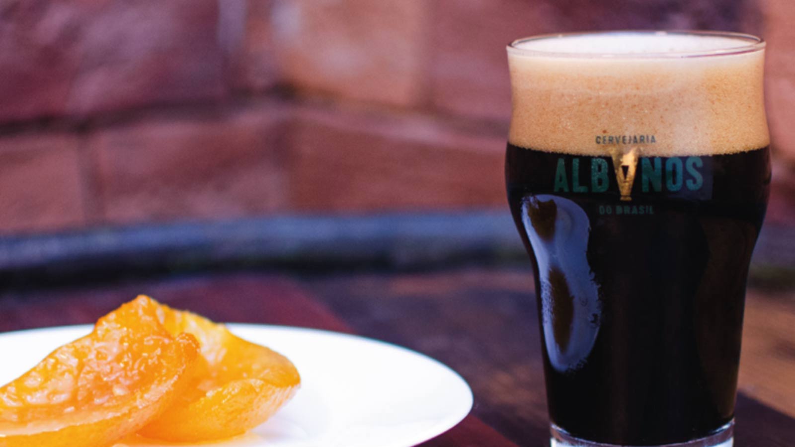 CerveDa origem ao copo - Stout Chocolate com Laranja da Terra - Albanos